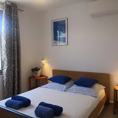 Villa Les Volets Bleus *