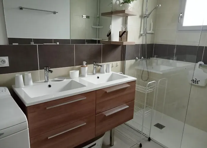 Villa Les Volets Bleus